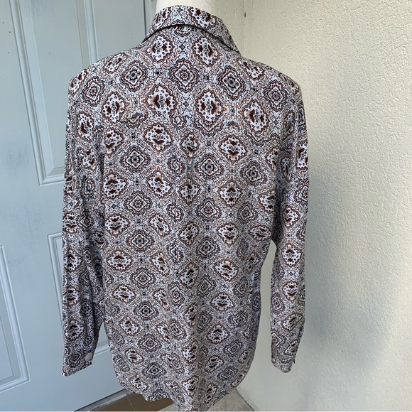 PRIMARK. Slip on Shirt. 3/4 Sleeves. Abstract design. 100% Viscose. Size… - Picture 4 of 9